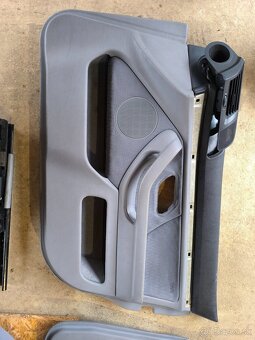 Interiér do BMW e39 - 3