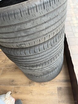 245/45 R18W - 3