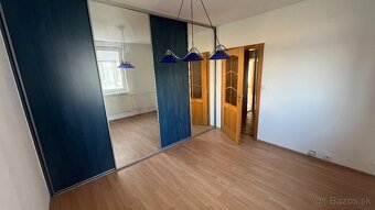 3 Izbovy byt Holleho 57 - 3