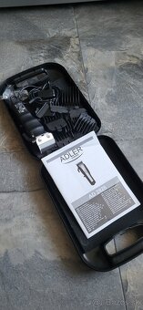 Strojcek na srst Adler AD 2828 - 3