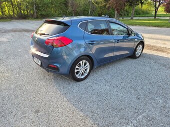 Kia Ceed 1.6 GDI Slovakia Edition - 3