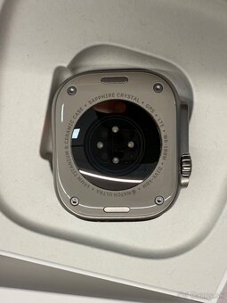 Apple Watch Ultra 2 49mm - 3