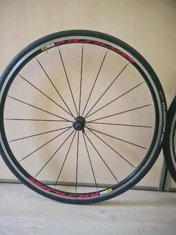 Mavic Aksium 28" sada kolies - 3