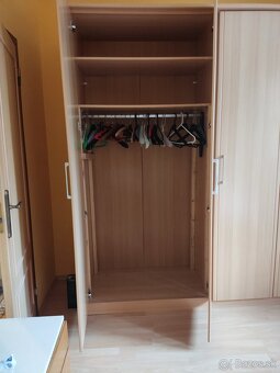 Šatníková skriňa - 3