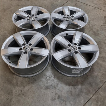 Volkswagen disky 5x112 R17 6,5J ET38 - 3