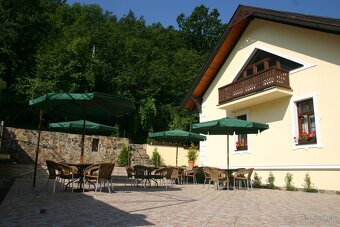AREÁL PRE PENZIÓN, SVADBY, KONGRESY, KLINIKA - 3