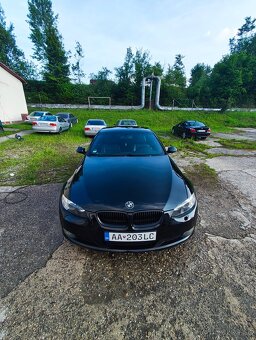 Bmw e92 320i coupe - 3