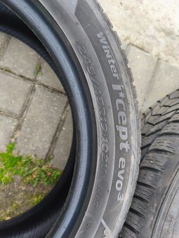 Hankook 245/45 R19 102V zimné - 3