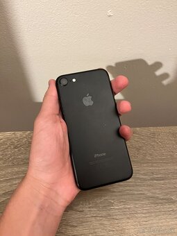 IPhone 7 128gb black v perfektným stave - 3