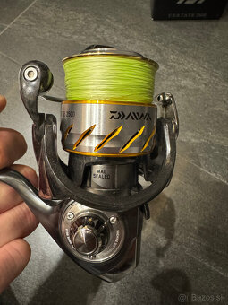 Navijak Daiwa 13certate 2500 + nahradna cievka - 3