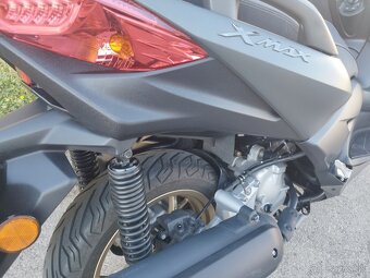 YAMAHA X-MAX 125 - 3