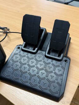 Thrustmaster t-128s pre playstation 4,5 - 3