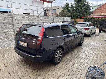 Ford Focus mk2 2007 2.0 TDCi 100kW Ghia - 3