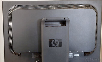 Monitor HP LA2405x - 3