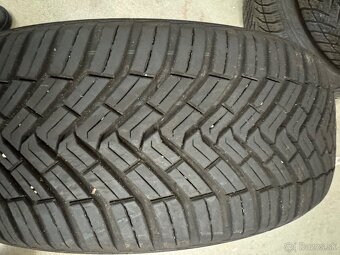 Predám 1ks Continental AllSeasonContact 195/55 R16 celoročné - 3