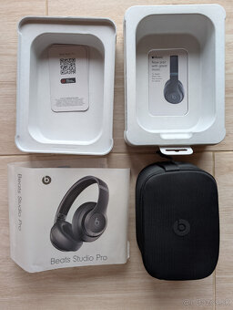 Beats by Dr. Dre Studio Pro Wireless, Black - 3