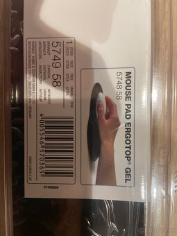 Gelova podlozka pod zapestia DURABLE - 3