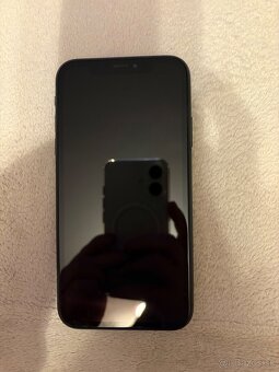 iPhone XR - 3