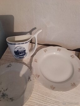 KUPELNY POHAR A STARE TANIERE - 3