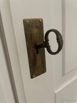 Skrinu do spálne - 3