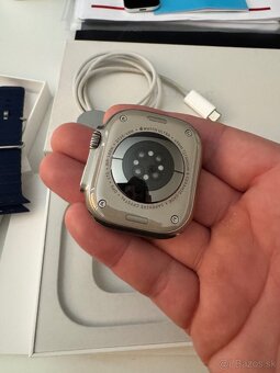 Apple Watch Ultra 49mm - 3