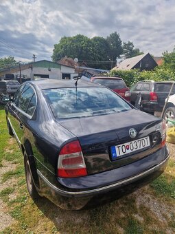 Rozpredam Škoda Superb 2.5Tdi 120kw - 3
