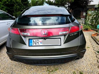 Honda Civic 1.8 VTEC - 3