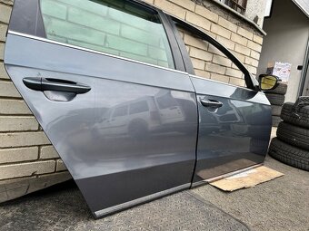 Dveře Passat B7 LK7X komplet - 3