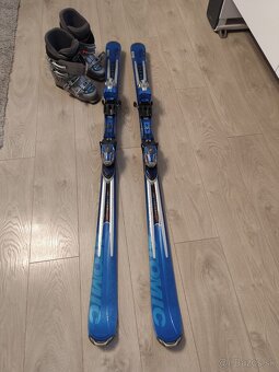 Lyže a lyžiarky - 3