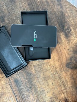 Predam Samsung S24 - 3