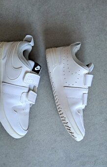 Tenisky Nike č. 33/34 - 3