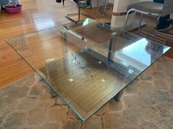 Konferenčný stolík - 3