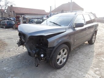 Volvo XC90. - 3