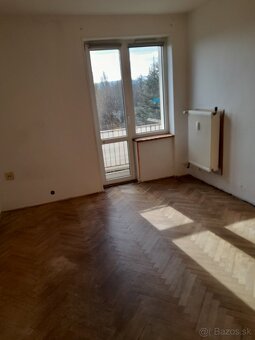 Vymením 2 izbový byt s balkónom v širšom centre mesta Poprad - 3