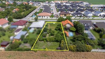 Na predaj krásny stavebný pozemok 888m2 - 3