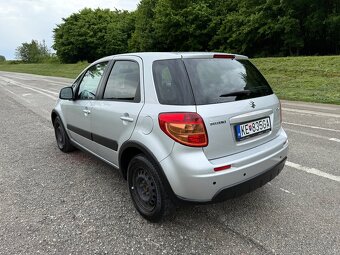 Suzuki SX4 2008 1.5 iba 130 tisíc km - 3