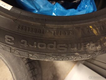 215/45 R17 2ks 50€ - 3