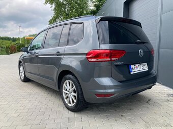 Volkswagen Touran 2.0 TDI DSG - 3