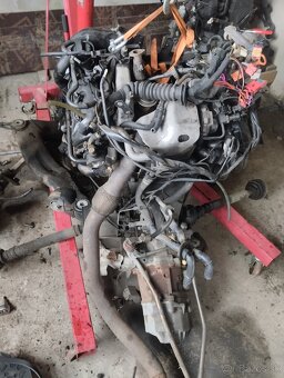 Motor 2,5tdi 110kw Audi A6C5 - 3