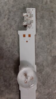 Samsung UE55JU6800 LED podsvietenie - 3