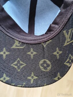 Predám šiltovku L. Vuitton - 3