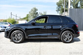 Audi Q5 40 2,0TDI QUATTRO Black Optic - 3