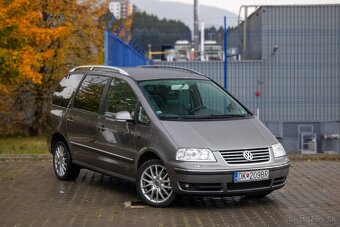 Volkswagen Sharan 2.0 TDI Highline 103kW / AJ NA SPLÁTKY - 3