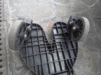 Schodík ku kočíku bumprider - 3