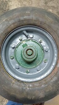 Kolesá na vlečku - 3