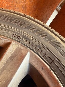 Golf 4 letne pneumatiky + disky - 3