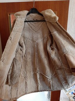 PREDÁM DÁMSKY KOŽUCH - 3