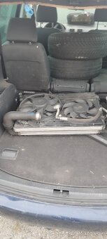 Rozpredám Volkswagen Touran 77kw 1.9 - 3
