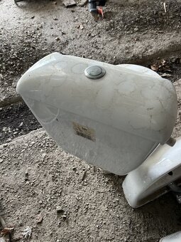 dve umyvadla a wc - 3