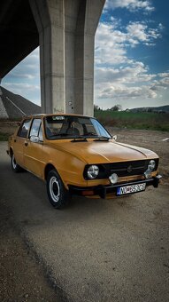 Predám Škodu 120L v zachozalom stave - 3
